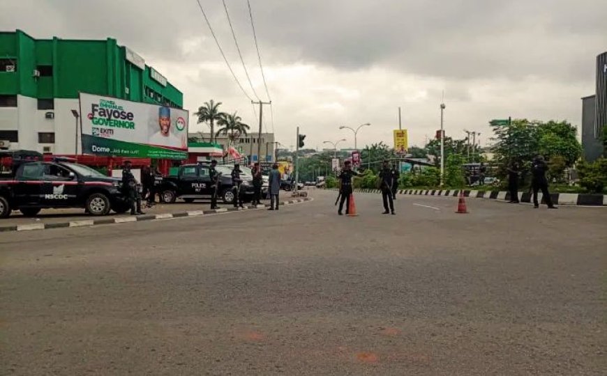BREAKING: Police Seal PDP National Secretariat
