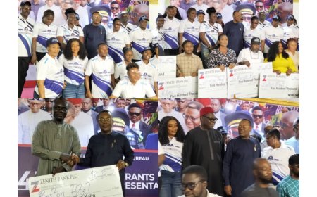 Carnival Calabar 2025: Gov Otu Splashes Several Millions of Naira As Grants to Hotels, Restaurants, Bars in C'River