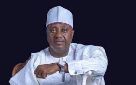 Unical Former VC Akpagu Hints at ADC Move Weeks After PDP Switch