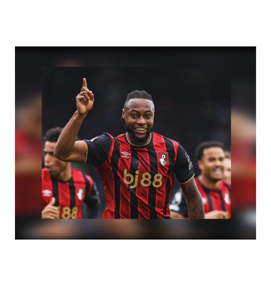 Liverpool Line Up Salah Replacement as Star Hints at Shock Exit