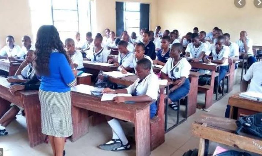FG Bans Admission, Transfer into SS3 to Curb Exam Malpractice