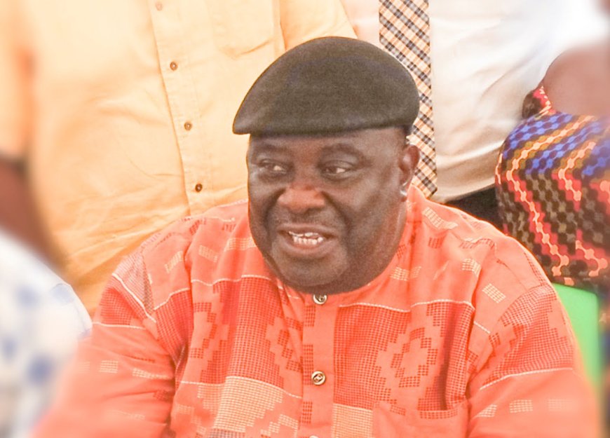 Essien Ayi Dumps PDP, Defects to APC