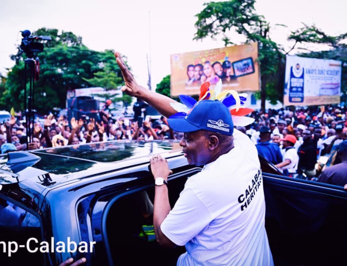 Gov. Otu Seals Historic 32-Day Carnival with Tinkoriko Calabar Heritage