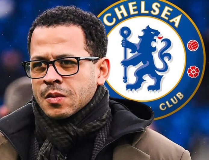 Liam Rosenior Arrives in London Ahead of Chelsea Head Coach Appointment