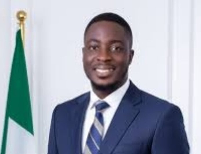 Cross River: Gov. Otu's Aide, Aruku, Clarifies N13,000 Bank Charges on Youth Empowerment Scheme