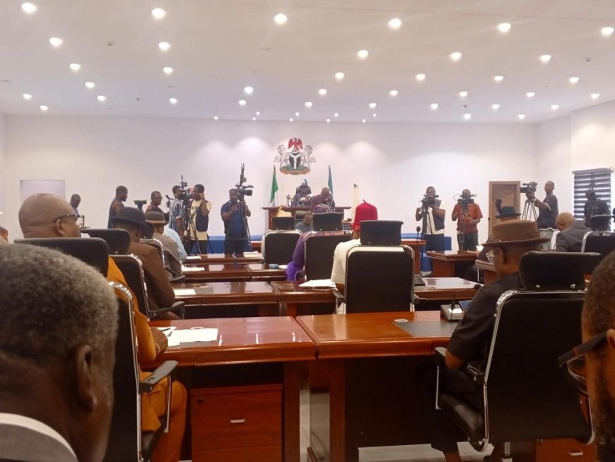 Tension in Rivers As Lawmakers Abort Sitting  Over Rumour Of Plot to Impeach Speaker.