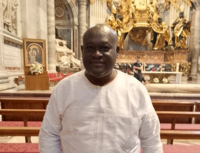 Of Foxes, Vultures, and Hyenas