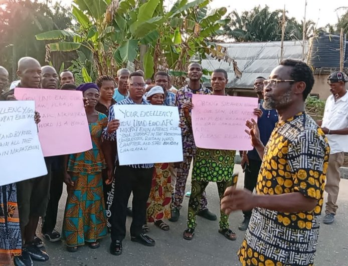 MKPAT ENIN APC ERUPTS: PARTY FAITHFUL PROTEST ALLEGED PLOT TO DISSOLVE STRUCTURES AHEAD OF FEBRUARY CONGRESSES