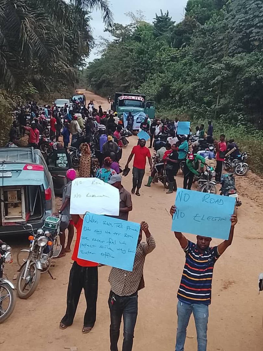 Youths Protest Over Neglect of Ikom-Obudu Highway,  Threaten 2027 Elections Boycott