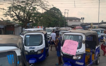 Keke Drivers Protest in Calabar, Block Orok Orok Roundabout
