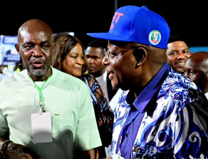 Gov. Otu Backs APC New Executive, Pledges Govt Support