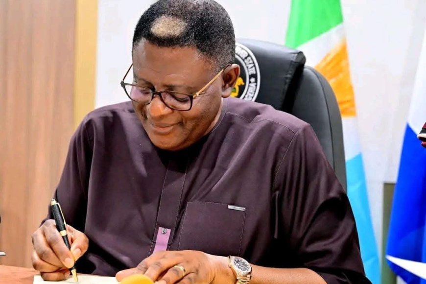 2027: Otu Orders Aides Eyeing Elective Offices to Resign by March 26