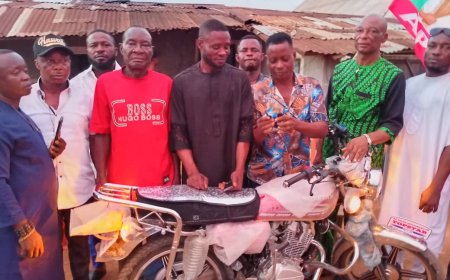 Easter Bash: Yakurr Council Scribe Empowers Youths, Students, Widow of 2023 Gov'ship Election Victims