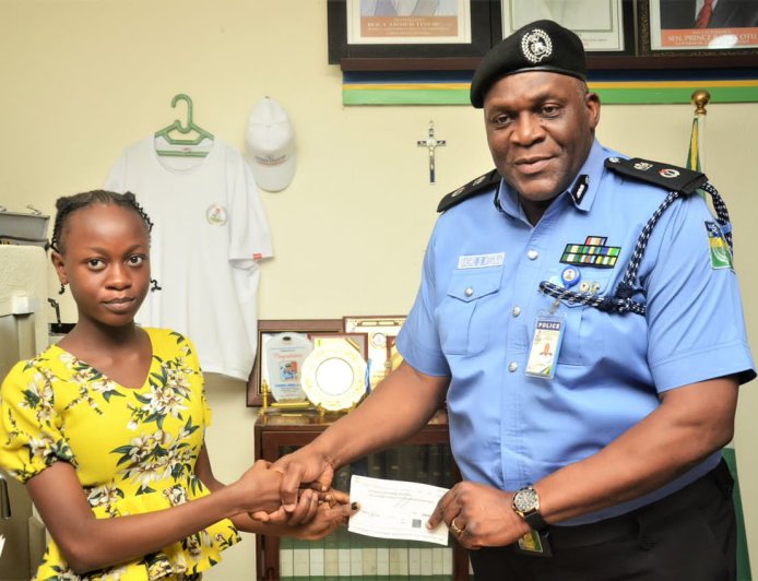 C'River Police Command Compensate Families of Fallen Officers with ₦9.57 Million