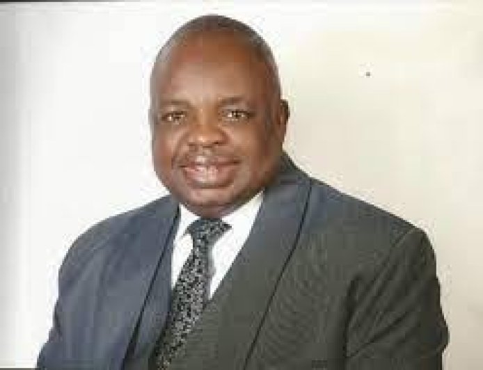 Kinsmen Root for Egbona, Say Scorecard Good Enough For Another Term