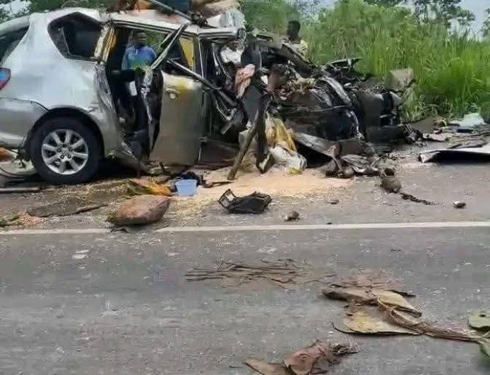 C'River:Auto Crash Claims Two UNICAL Convocation Travellers from Bekwarra