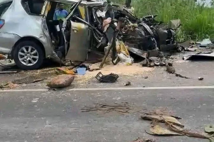 C'River:Auto Crash Claims Two UNICAL Convocation Travellers from Bekwarra