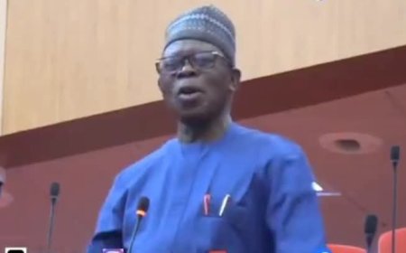 Oshiomhole Calls for Economic Retaliation Against South African Firms Over Xenophobic Attacks
