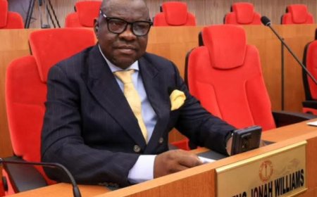 Senator Eteng Calls for Peace in Ugep, Idomi Communities
