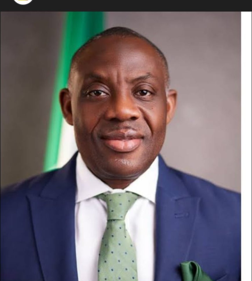 FG Bans Use of “Dr” Title by Honorary Degree Holders