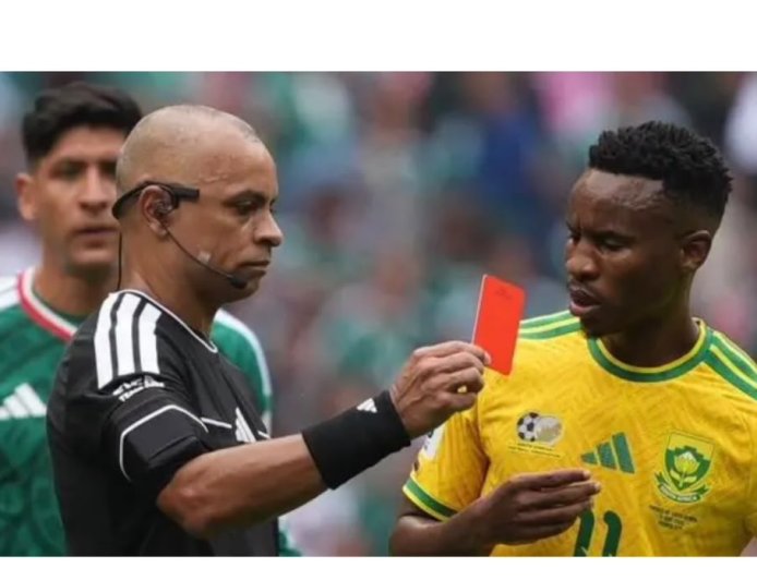 3 Players Sent Off as World Cup Co-hosts Mexico Defeat South Africa in Dramatic Opener