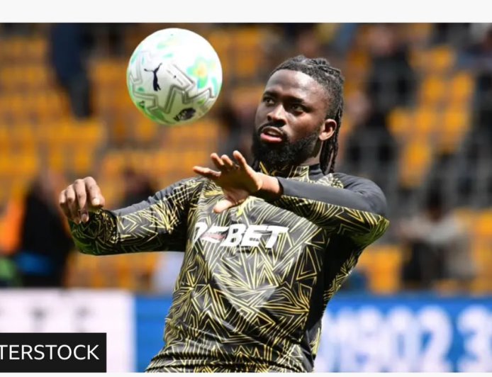 Football: Wolves Nigeria striker Arokodare joins Ajax on loan