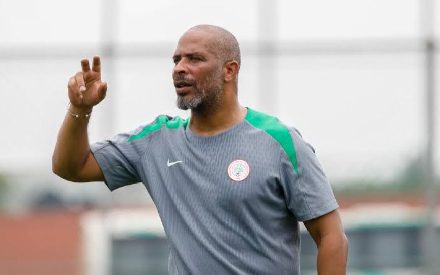 Super Eagles: Eric Chelle’s $100k contract renewal debunked amid Algeria interest