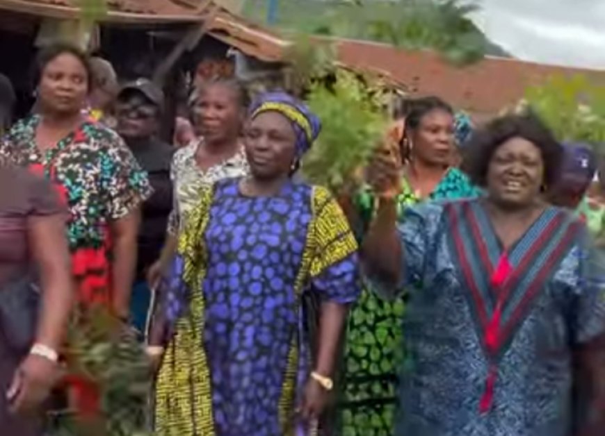 Women Protest Over Quality of Road Being Constructed in Ikom
