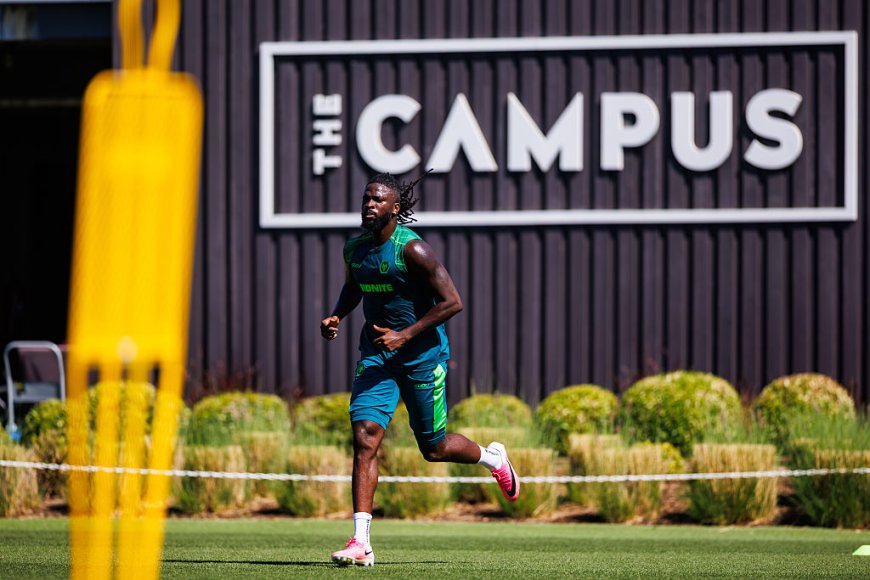 Wolves Training Halted After Arokodare Refuses To Leave Pitch Over Transfer Row