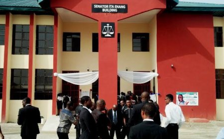 ‎UNICAL Students File N5bn Lawsuit Over Removal From Law Faculty