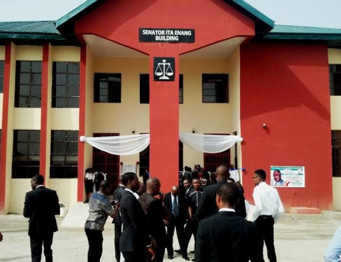 ‎UNICAL Students File N5bn Lawsuit Over Removal From Law Faculty