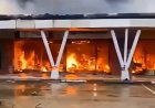 Otu Presents ₦25m Each to 18 Victims of  Calabar Mall Fire incident