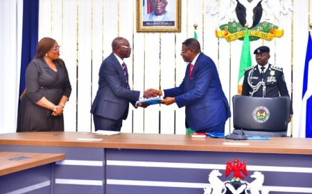 Otu Receives UNICROSS Technical Committee Report, Reaffirms Commitment to Staff, Students
