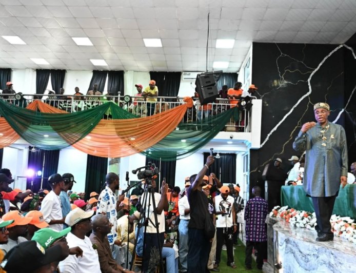 2027: Atiku Will Defeat Tinubu – Amaechi