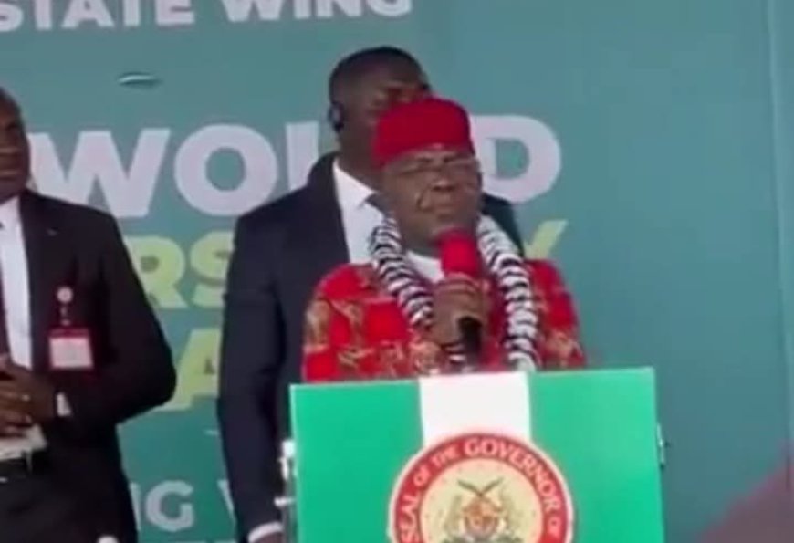 Gov Otti Gifts Abia Teachers N1 Billion, Orders Recall Of Teachers Below 65