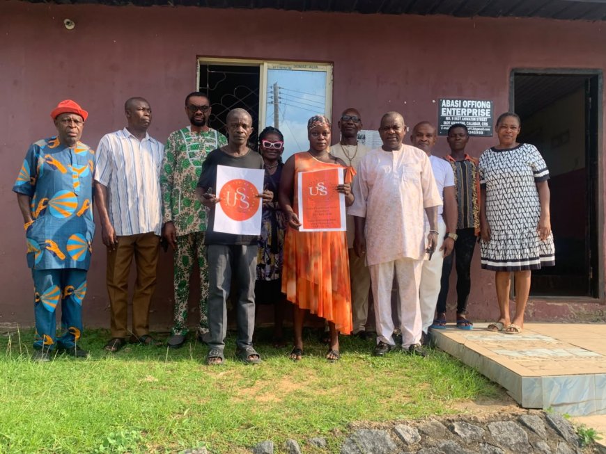Unique Sisters Donate ₦2m to Calabar Landslide Victim